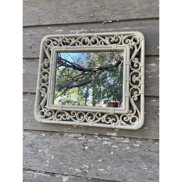 Vintage 1970s Syroco Homco White Faux Wicker Rattan Wall Mirror 14.5x12.5 - Picture 1 of 15